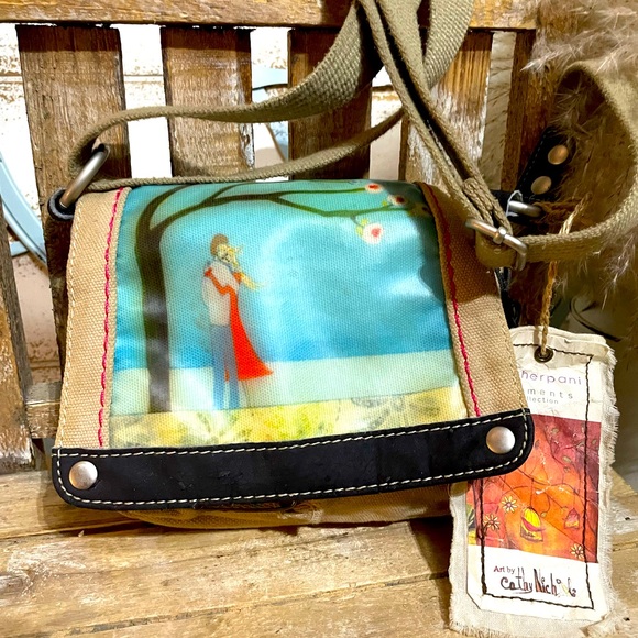 Sherpani Purse 6" x 7" Canvas Crossbody Handbag NWT! - Picture 1 of 6